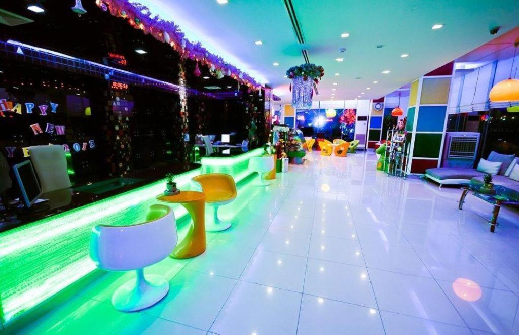 V-One Hotel Korat Nakhonratchasima Dış mekan fotoğraf